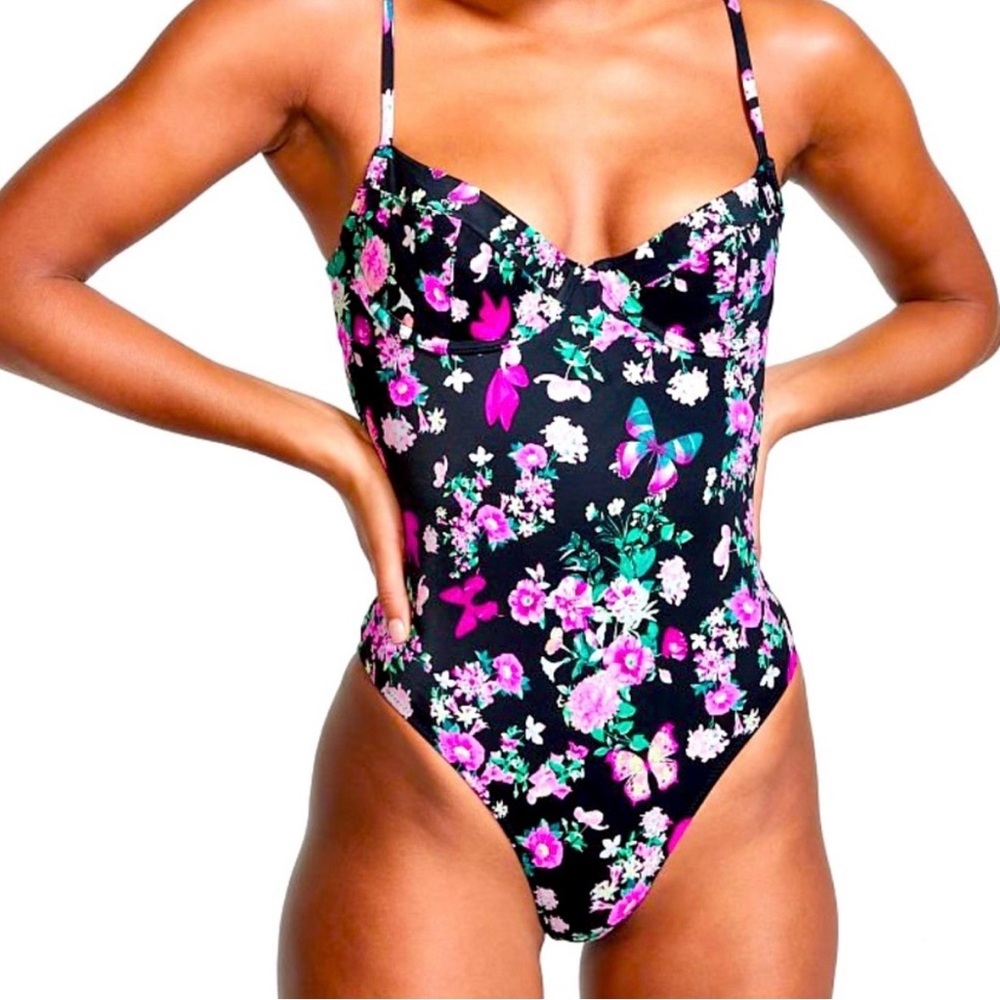 Victoria’s Secret Floral One Piece Swimsuit Size Small Underwire Open Back NWT